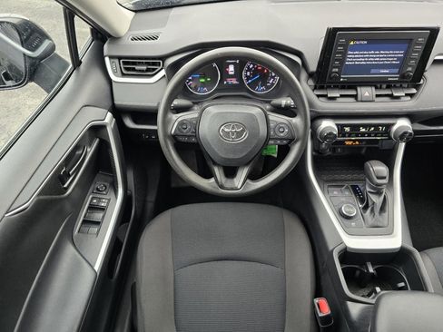 Used 2022 Toyota RAV4 LE AWD/4WD image 23