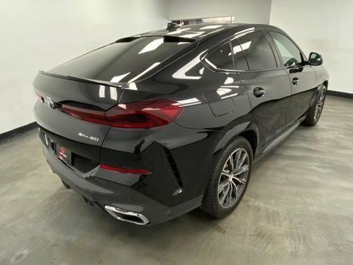 Used 2022 BMW X6 xDrive40i w/ M Sport Package AWD/4WD image 7