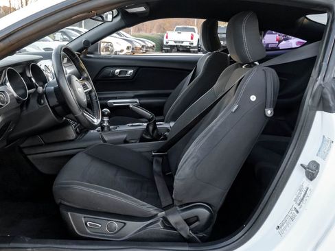 Used 2017 Ford Mustang GT w/ GT Performance Package image 34