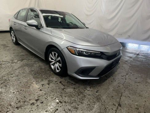 Used 2023 Honda Civic LX image 2