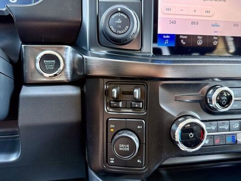 New 2026 Ford F250 4x4 Crew Cab Super Duty image 32