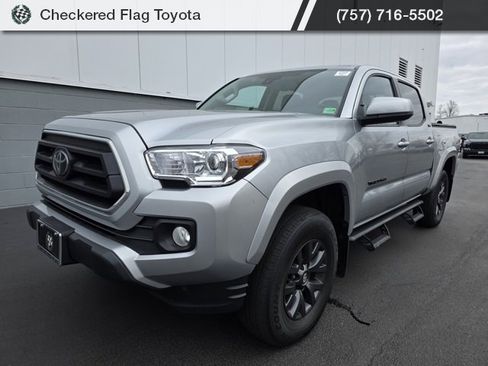 Used 2022 Toyota Tacoma SR5 image 1