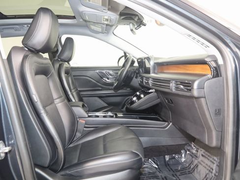 Used 2021 Lincoln Corsair Reserve w/ Equipment Group 201A image 13