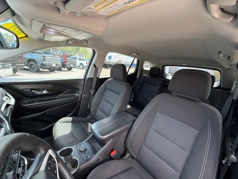 Used 2022 GMC Terrain SLE w/ Driver Convenience Package AWD/4WD image 31