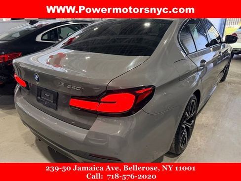 Used 2022 BMW 540i w/ M Sport Package image 4