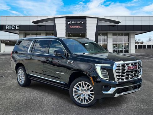 New 2026 GMC Yukon XL Denali AWD/4WD image 1