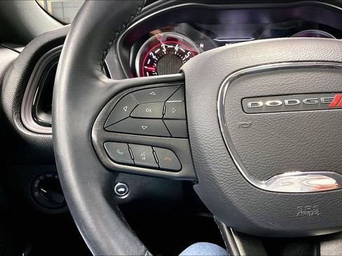 Used 2023 Dodge Challenger SXT RWD image 12