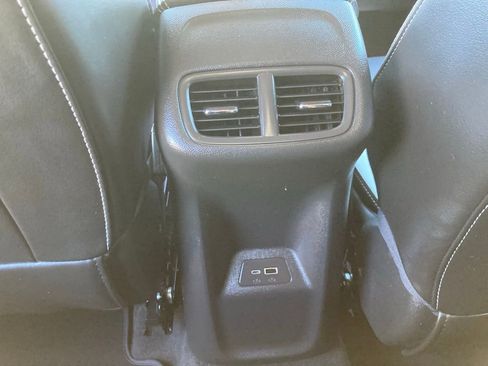 Used 2025 Buick Envision Sport Touring image 22