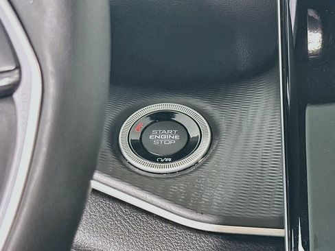Certified 2023 Jeep Grand Cherokee Altitude AWD/4WD image 23