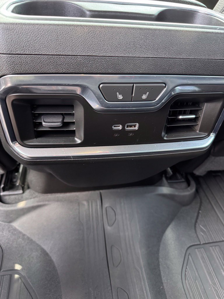 Used 2022 GMC Sierra 1500 Denali AWD/4WD image 17