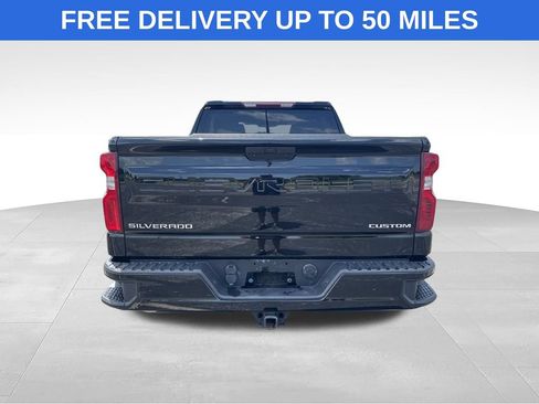 Used 2022 Chevrolet Silverado 1500 Custom Trail Boss AWD/4WD image 6