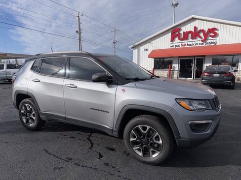 Used 2018 Jeep Compass Trailhawk w/ Leather Interior Group image 1