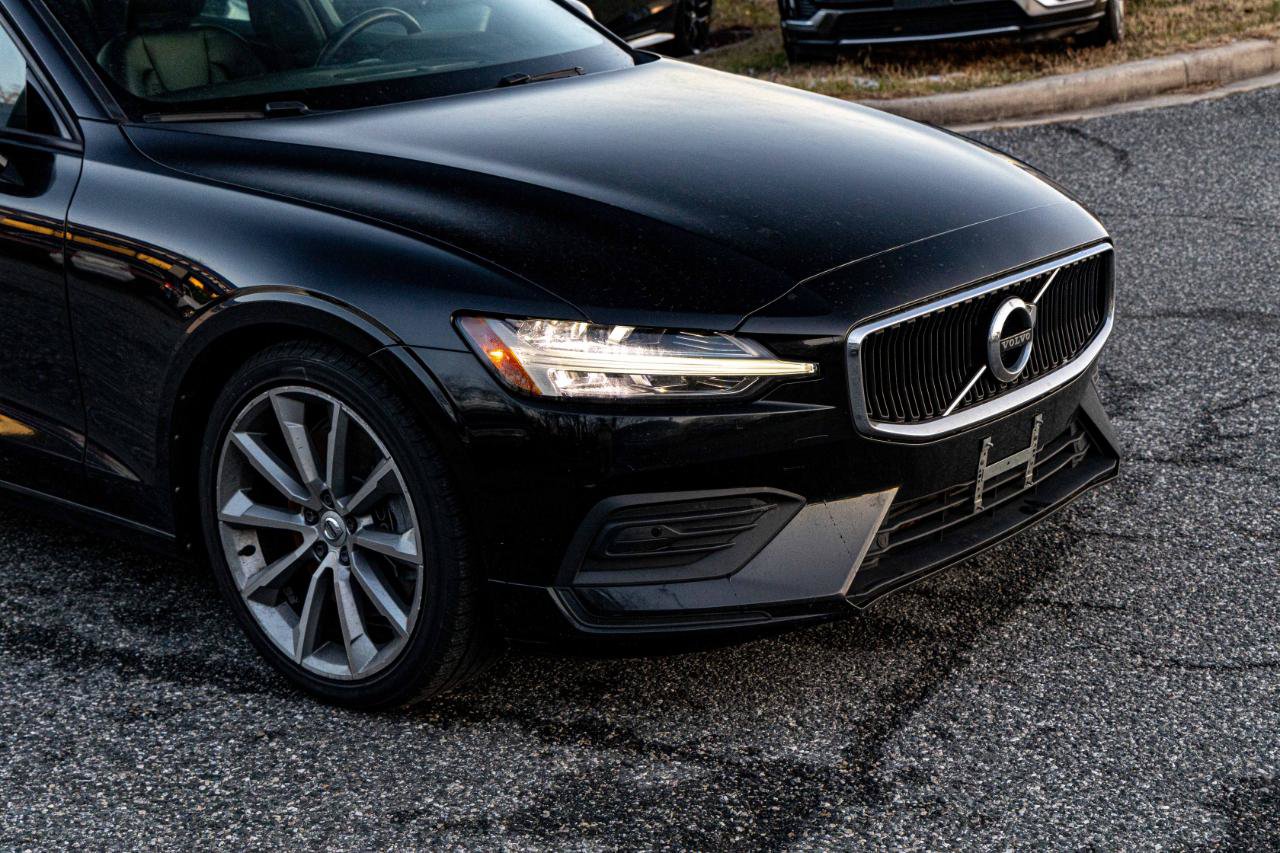Used 2020 Volvo S60 T6 Momentum AWD/4WD image 9