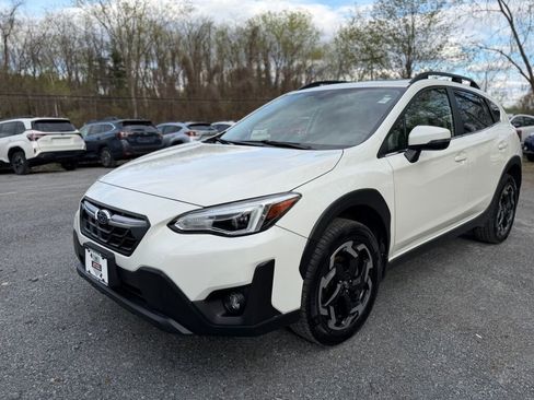 Used 2023 Subaru Crosstrek 2.5i Limited AWD/4WD image 3