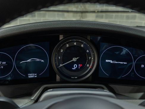 Used 2020 Porsche 911 Carrera RWD image 43