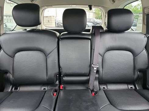 Used 2022 Nissan Armada SL RWD image 26