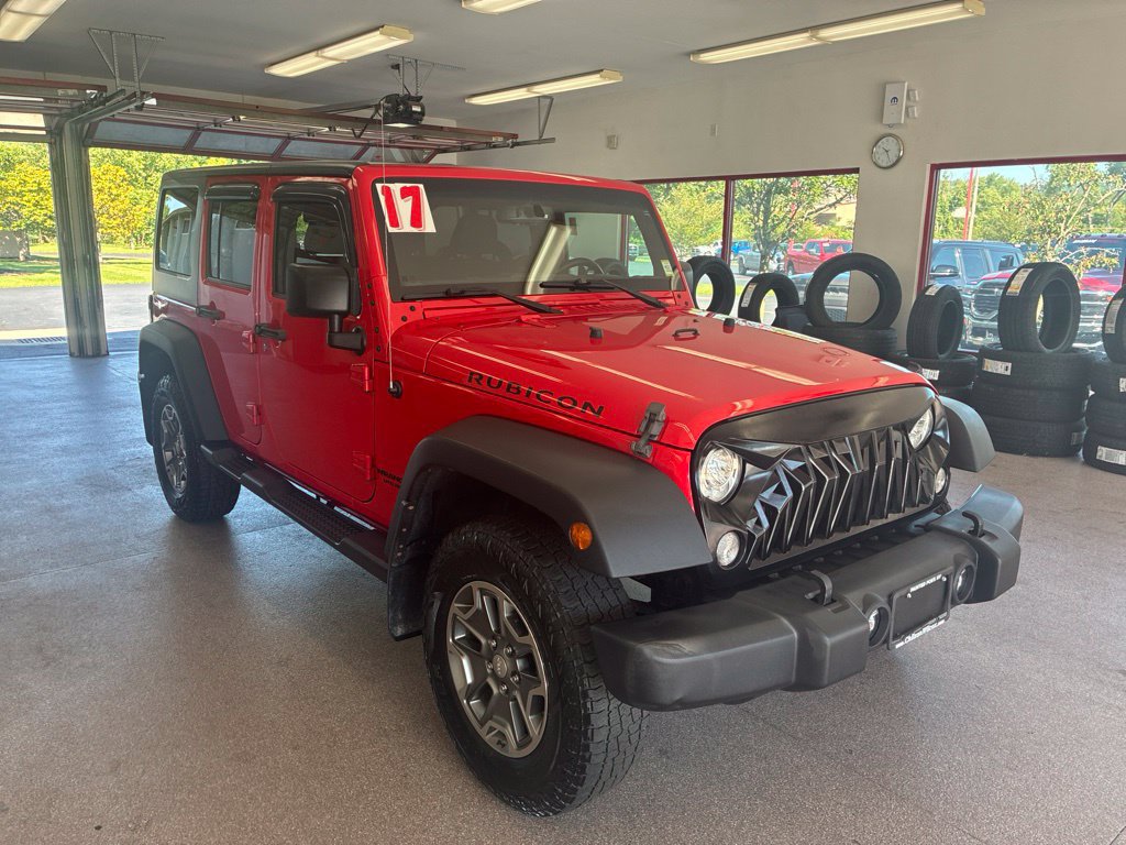 Used 2017 Jeep Wrangler Unlimited Rubicon w/ Cold Weather Group AWD/4WD image 1