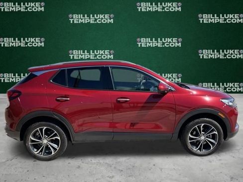 Used 2021 Buick Encore GX Essence image 5