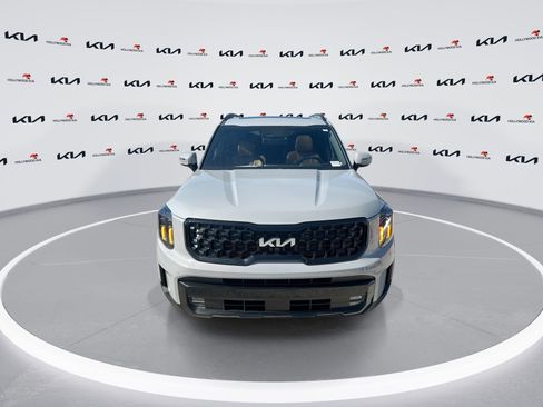 Used 2024 Kia Telluride SX X-Pro image 3
