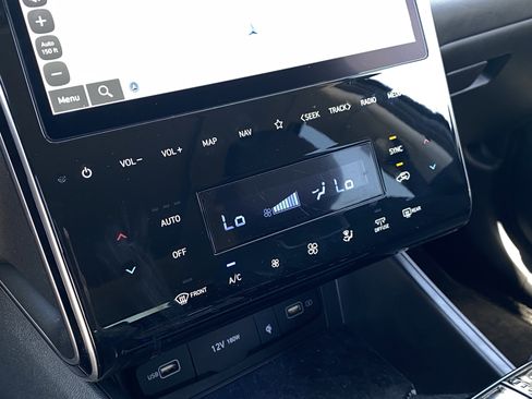 Certified 2023 Hyundai Tucson Limited AWD/4WD image 24