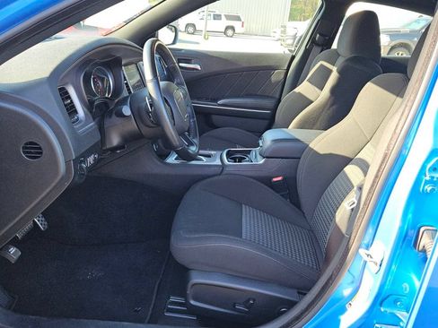 Used 2023 Dodge Charger R/T w/ Harman/Kardon Audio Group RWD image 10