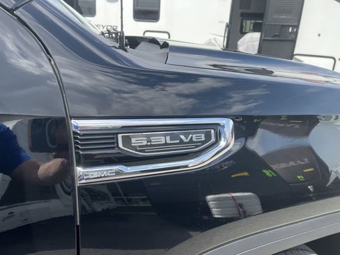 Used 2023 GMC Sierra 1500 Denali w/ Denali Reserve Package AWD/4WD image 15