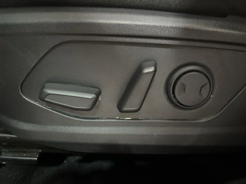 Used 2023 Hyundai Santa Cruz SEL image 11