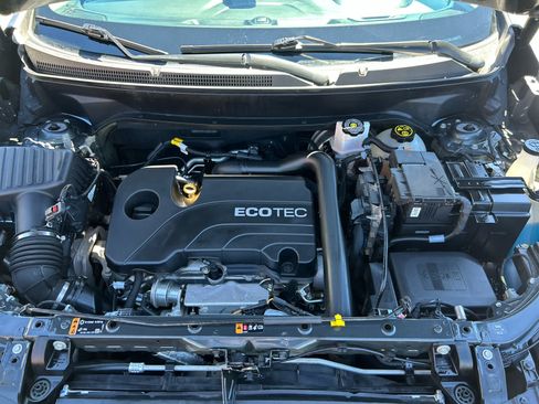 Used 2020 Chevrolet Equinox LT FWD image 23