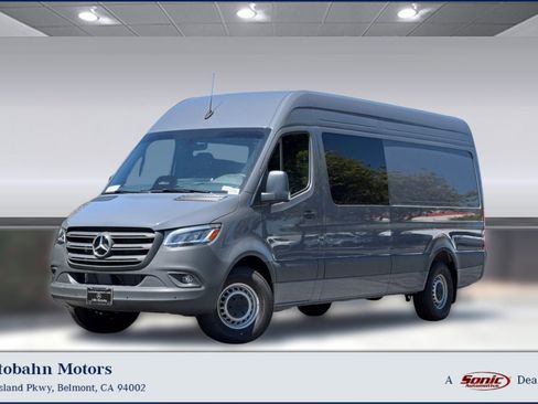 New 2025 Mercedes-Benz Sprinter 2500 image 1