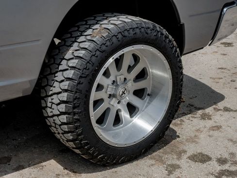 Used 2021 RAM 1500 Tradesman w/ Chrome Plus Package RWD image 61