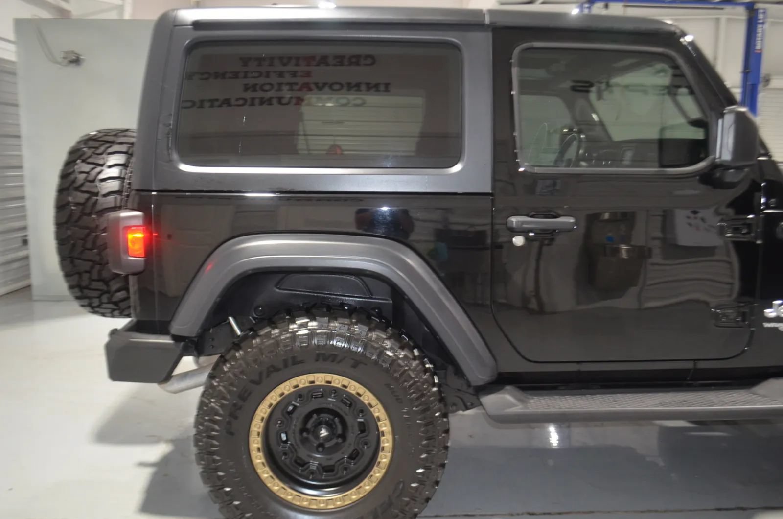 Used 2020 Jeep Wrangler Sport AWD/4WD image 8