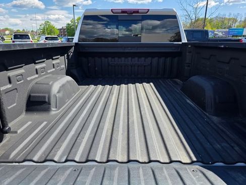 Used 2024 GMC Sierra 1500 Denali w/ Denali Reserve Package AWD/4WD image 4
