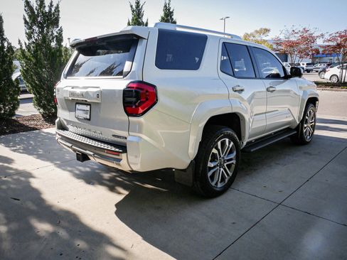 Used 2025 Toyota 4Runner Limited image 10