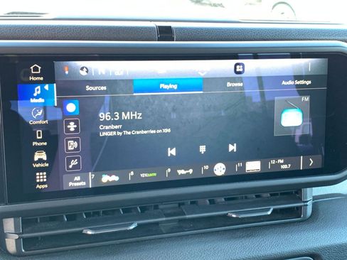 Used 2025 Jeep Wrangler Sport S AWD/4WD image 20