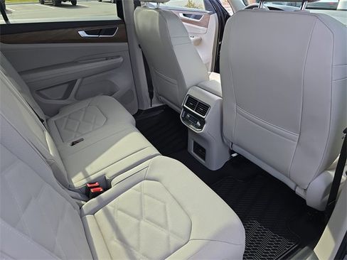 New 2026 Volkswagen Atlas SE image 24