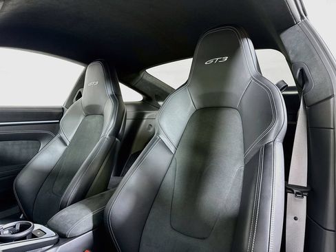 Certified 2023 Porsche 911 GT3 RWD image 9