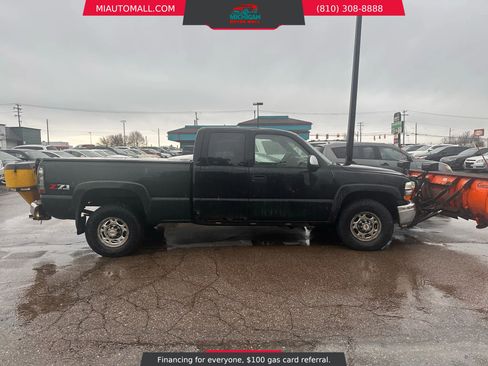 Used 2000 Chevrolet Silverado 2500 LT image 4