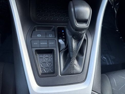 Used 2024 Toyota RAV4 XLE image 18