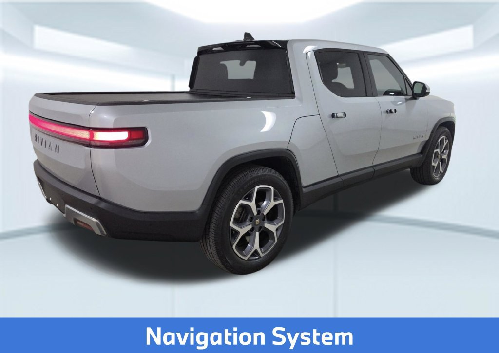 Used 2024 Rivian R1T Adventure Dual AWD/4WD image 2
