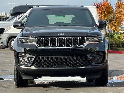 New 2025 Jeep Grand Cherokee Laredo X image 9