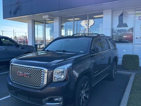 Used 2016 GMC Yukon Denali image 6
