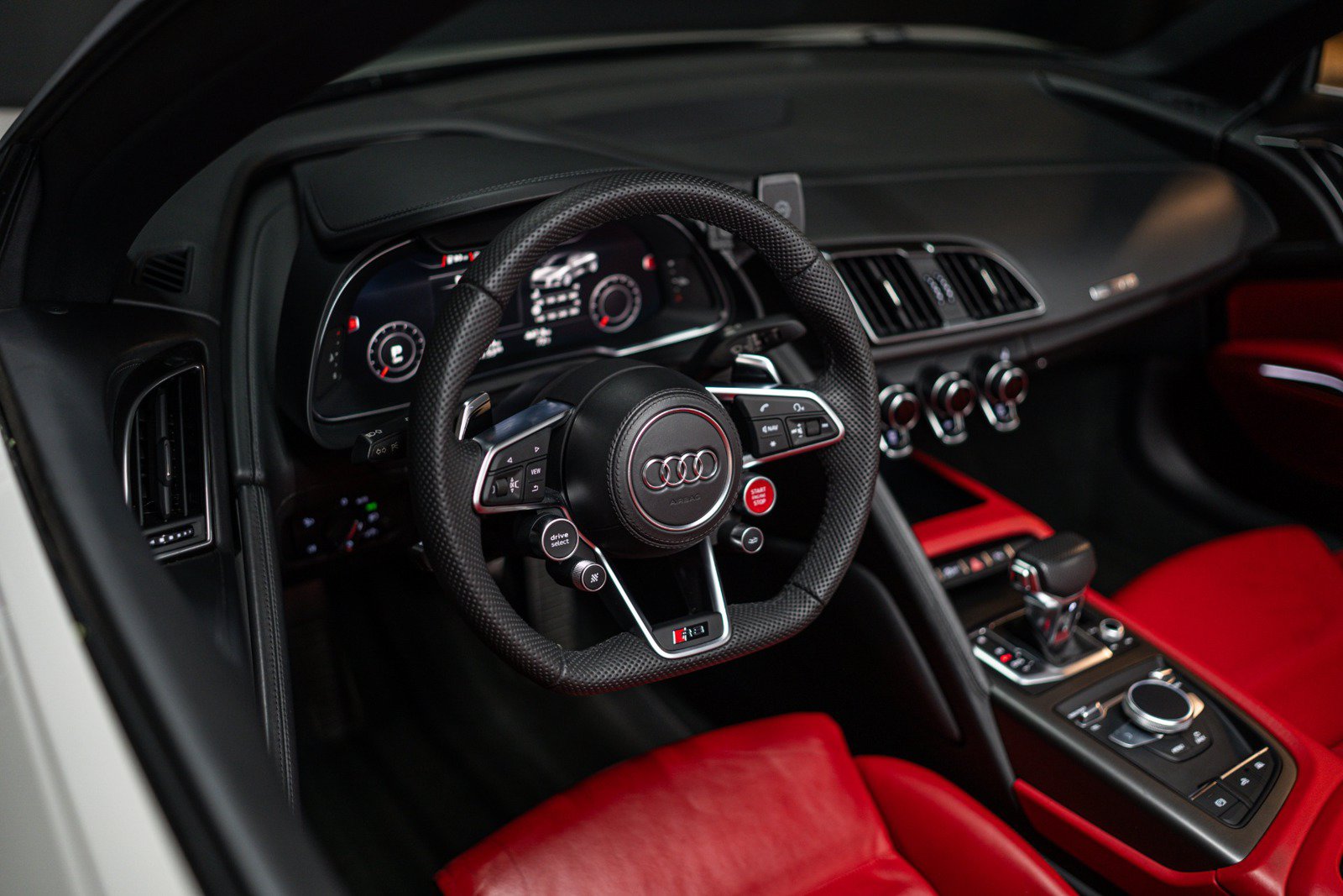 Used 2022 Audi R8 V10 performance w/ Carbon Exterior Package RWD image 14