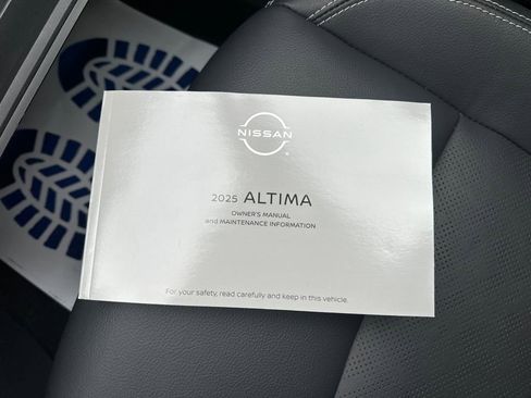 Certified 2025 Nissan Altima 2.5 SL image 27