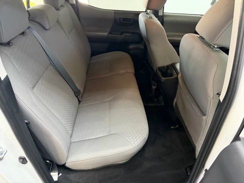 Used 2023 Toyota Tacoma SR AWD/4WD image 43
