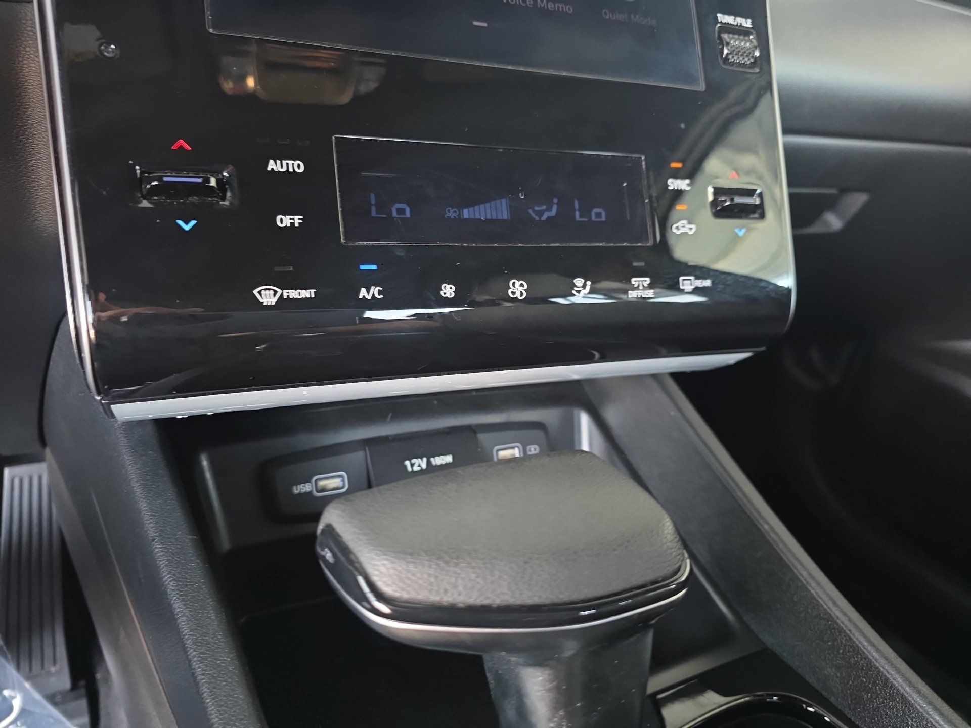 Used 2024 Hyundai Santa Cruz SEL FWD image 23