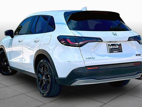 Used 2023 Honda HR-V Sport image 12