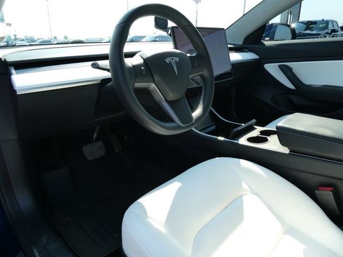Used 2020 Tesla Model 3 Long Range AWD/4WD image 20