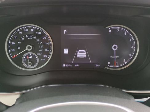 Certified 2026 Genesis G70 2.5T RWD image 22