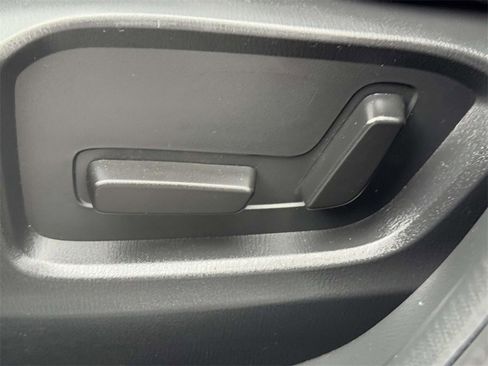 Used 2017 MAZDA CX-5 Touring w/ Preferred Equipment Package image 18