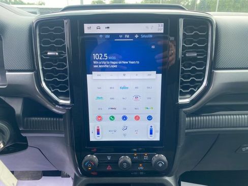 Used 2024 Ford Ranger XLT w/ Technology Package AWD/4WD image 22